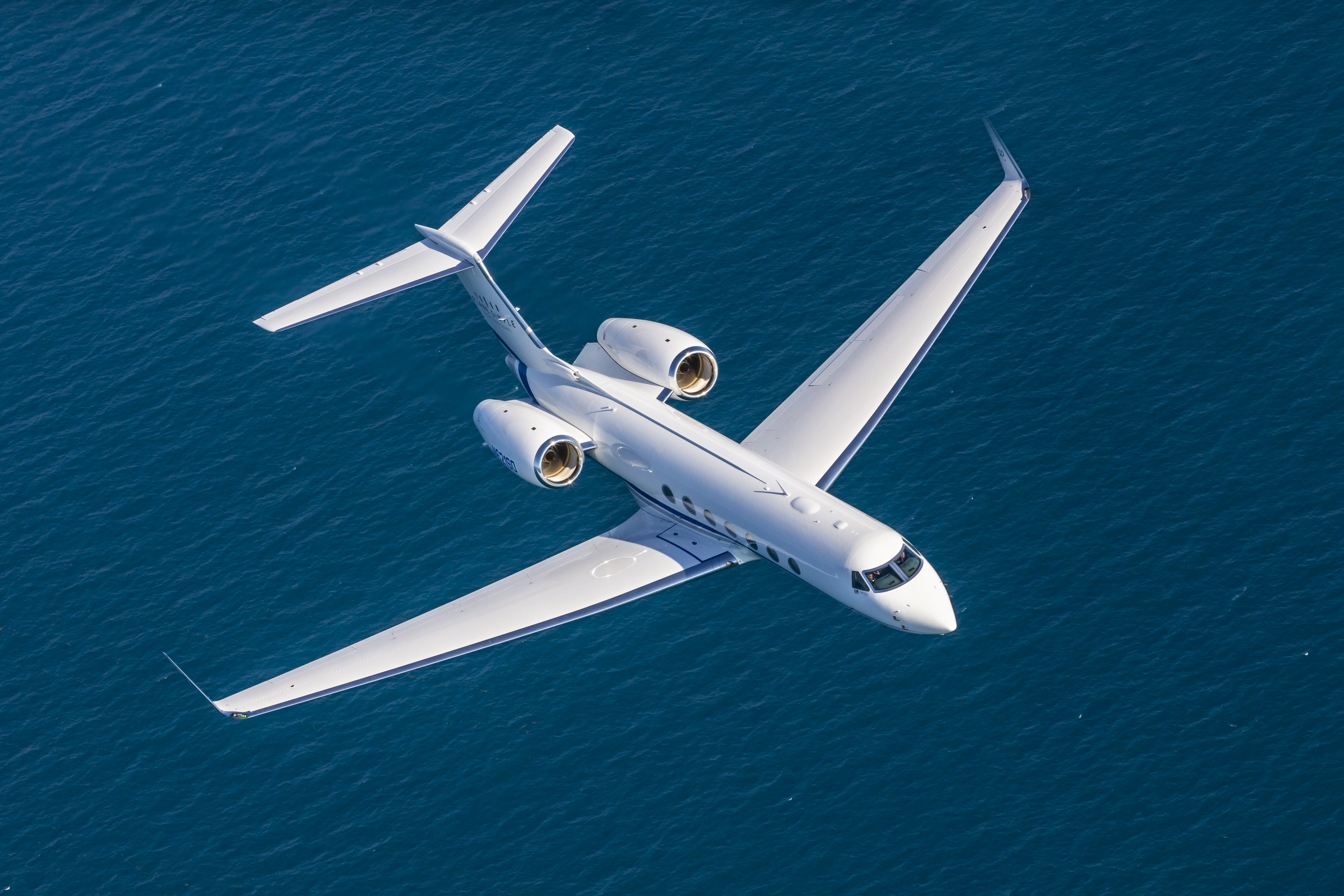 Top-down aerial view of the Gulfstream G550